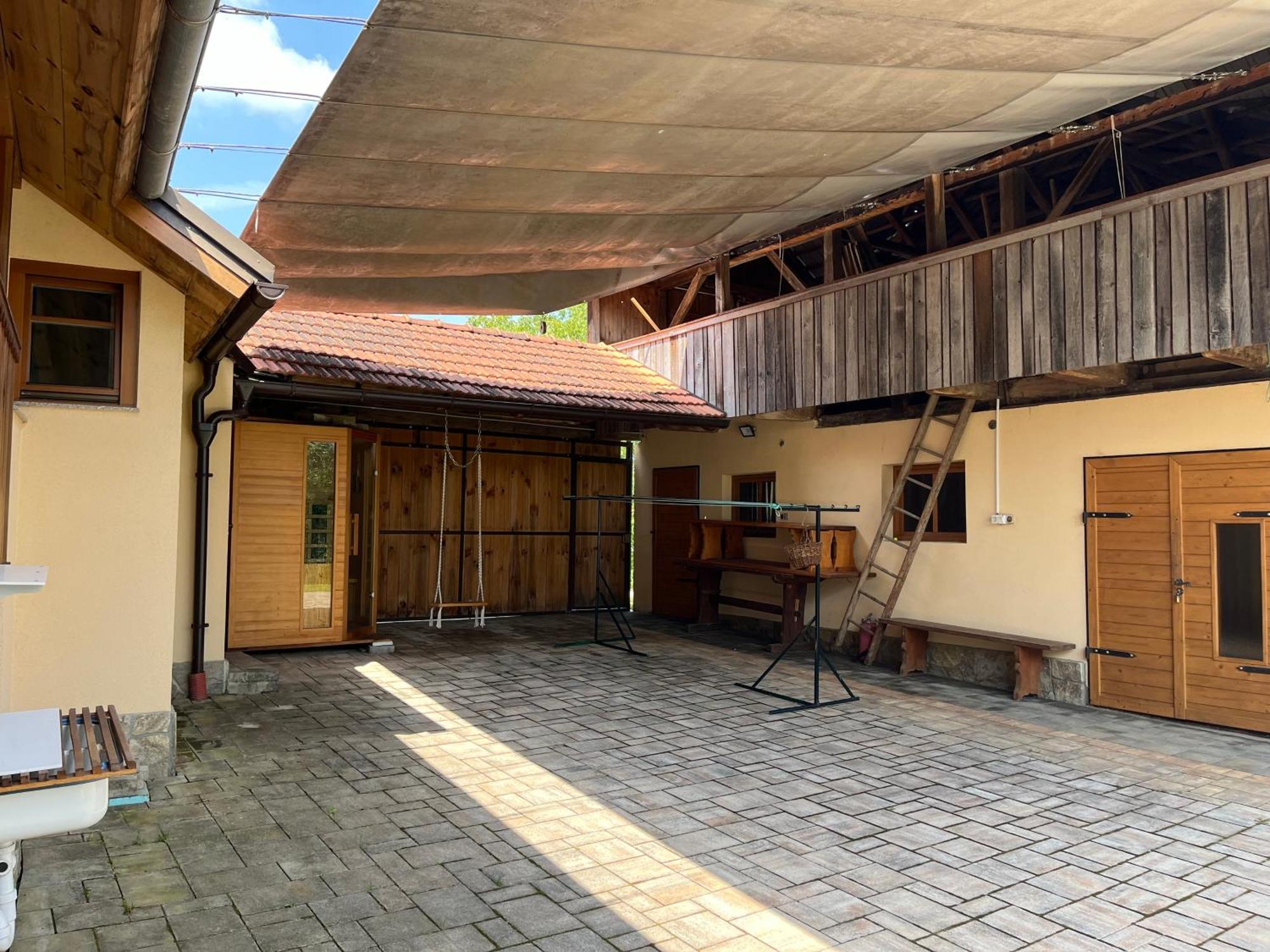 Domacija Brdar Villa Adlesici Eksteriør billede